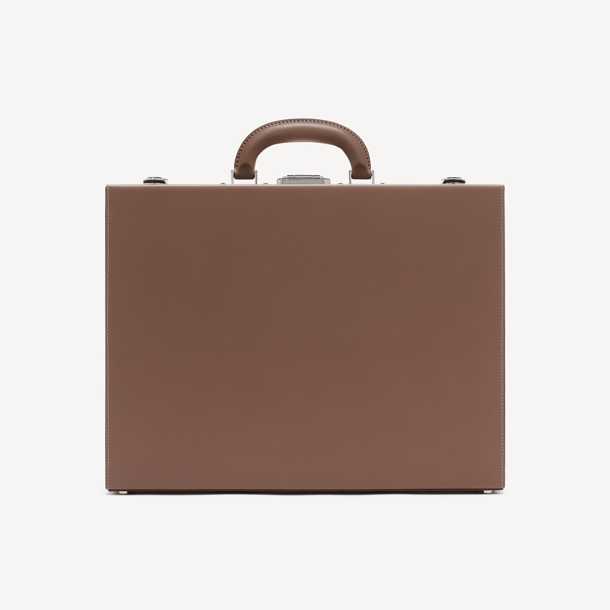 New Bond Attaché