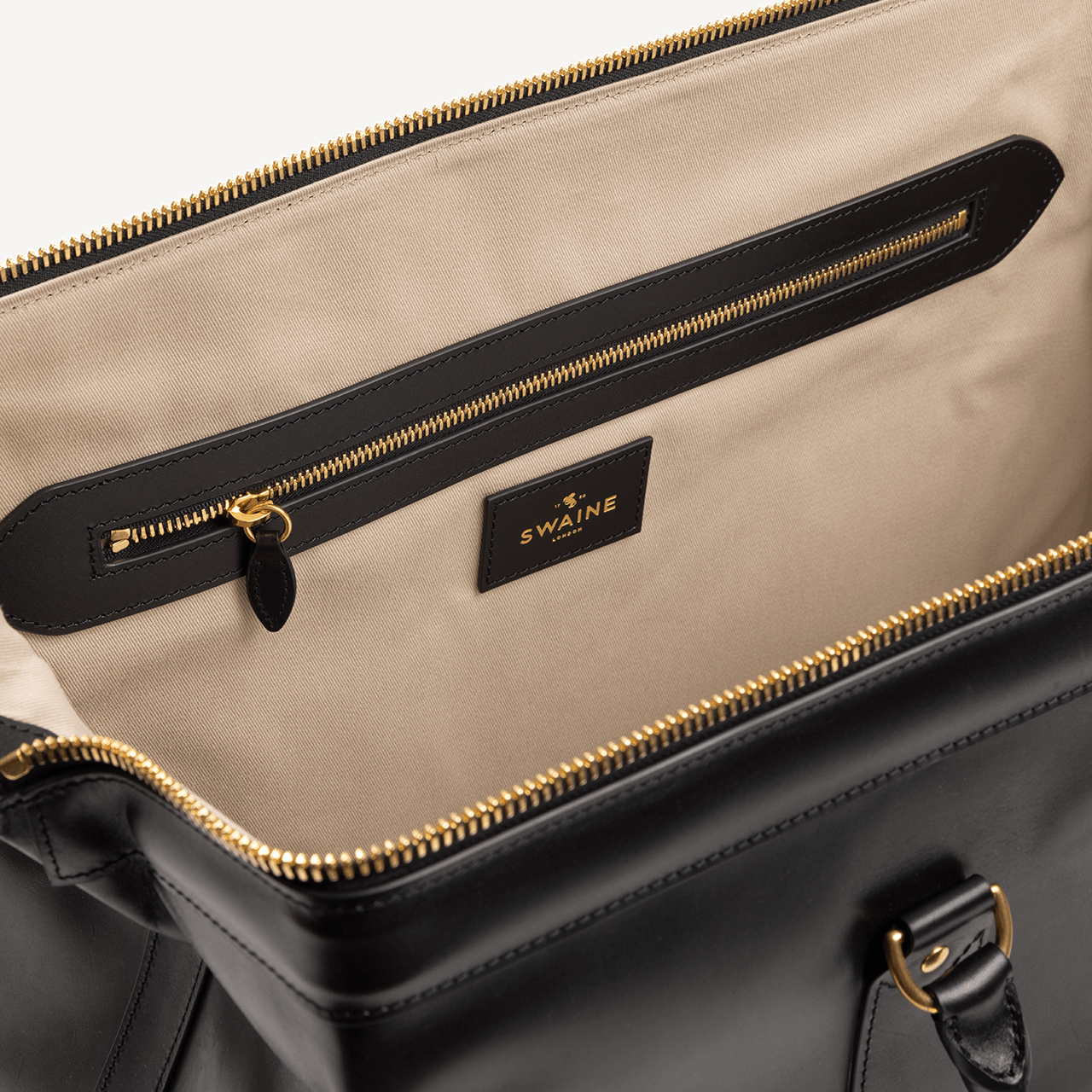 Cambridge Weekender 19" - Black - Swaine