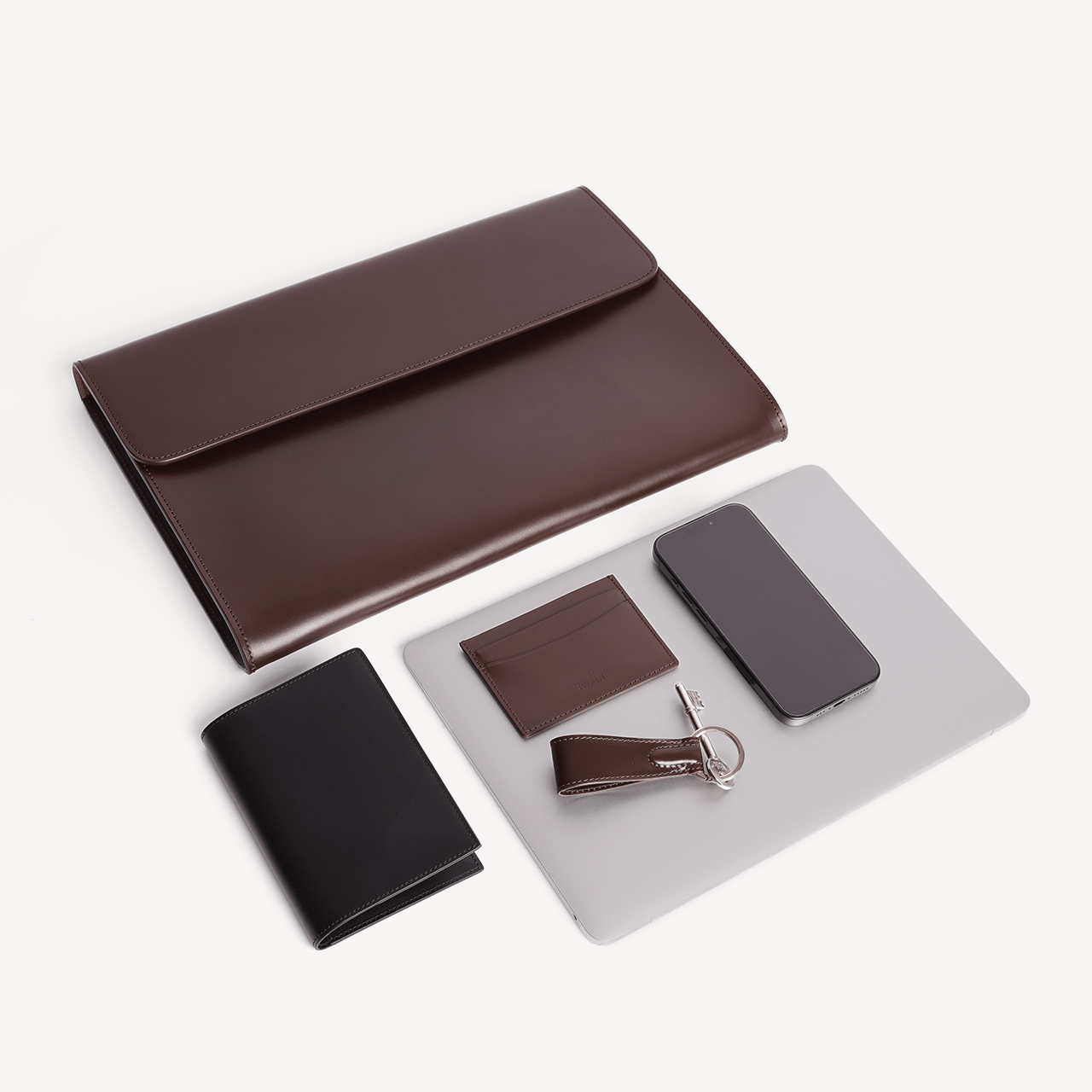Eton Document Holder - Chestnut with Green lining - Swaine Group Ltd