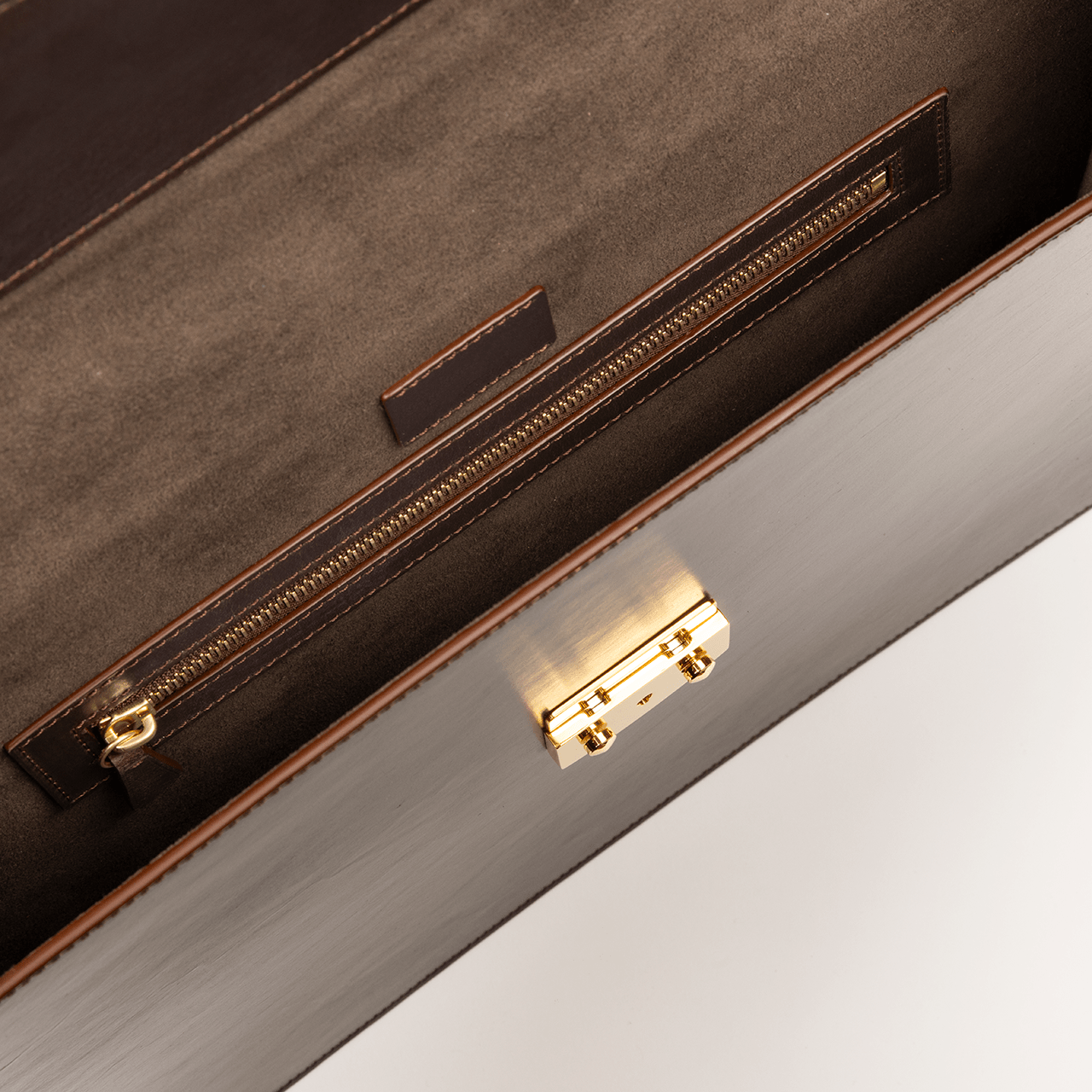 グレシャム - ハバナ - スウェイングループ株式会社