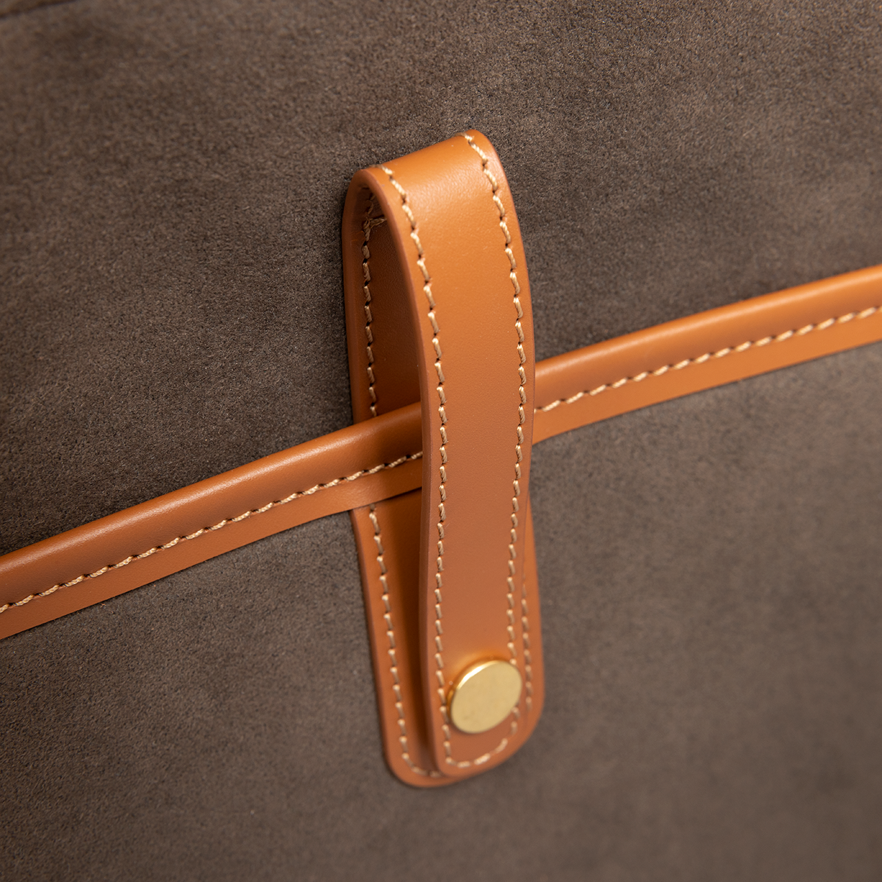 ケンジントン ラップトップケース - コニャック