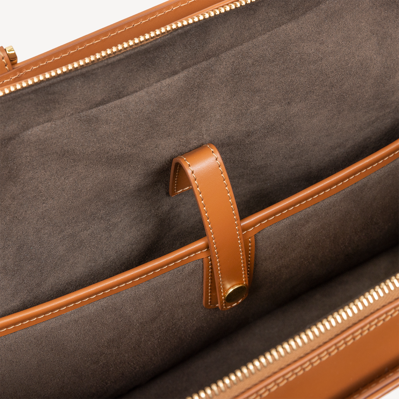 ケンジントン ラップトップケース - コニャック