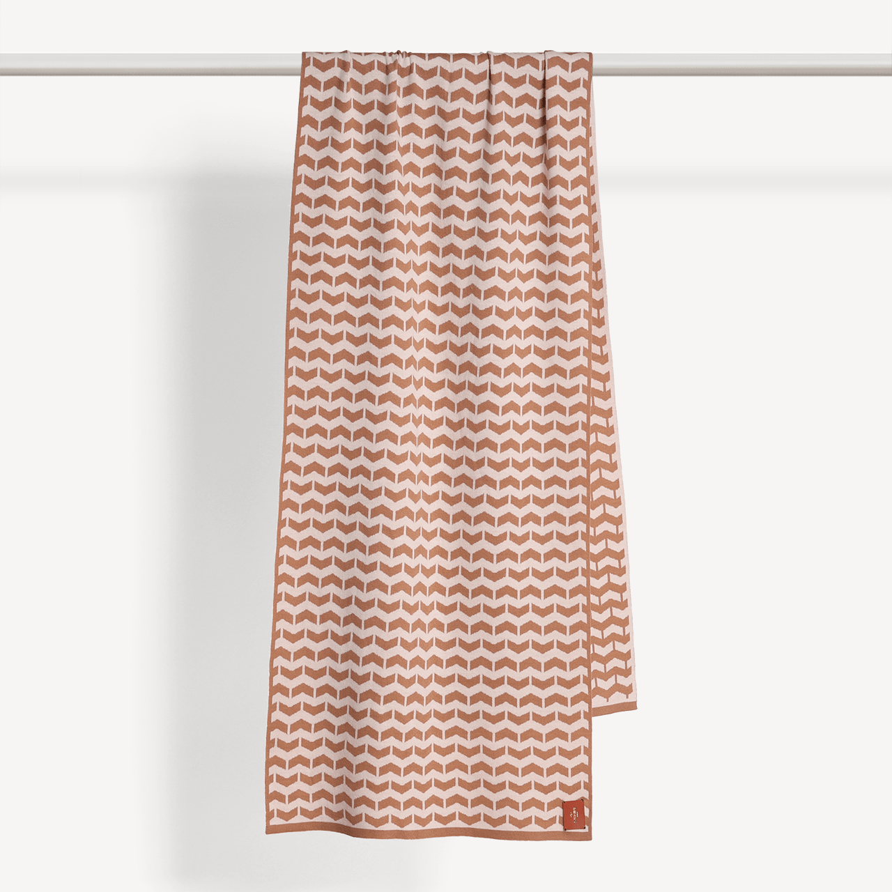 Manhattan Jacquard Scarf - Brown and White - Swaine