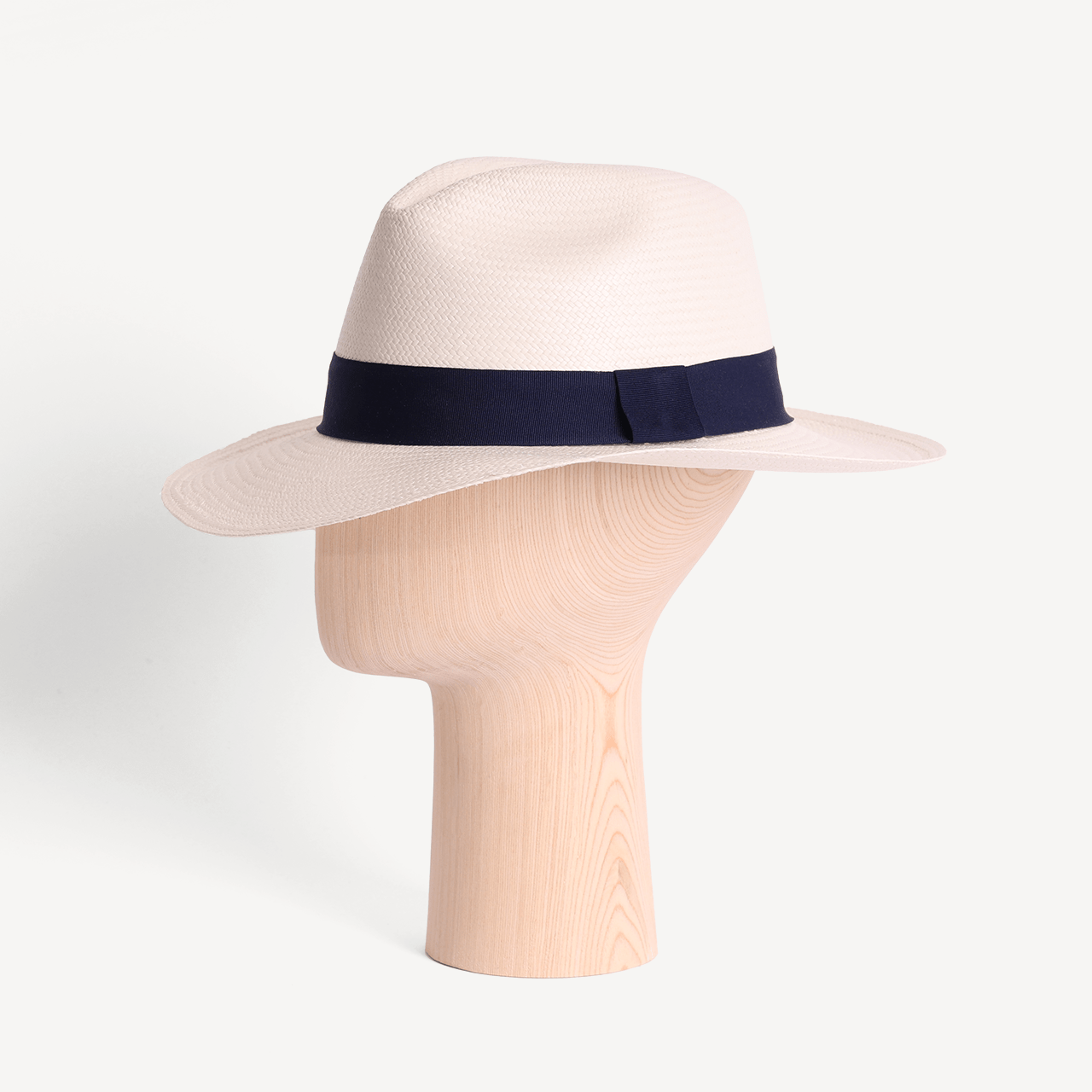 Essential Panama Toquilla Straw - White with Navy Band - Swaine