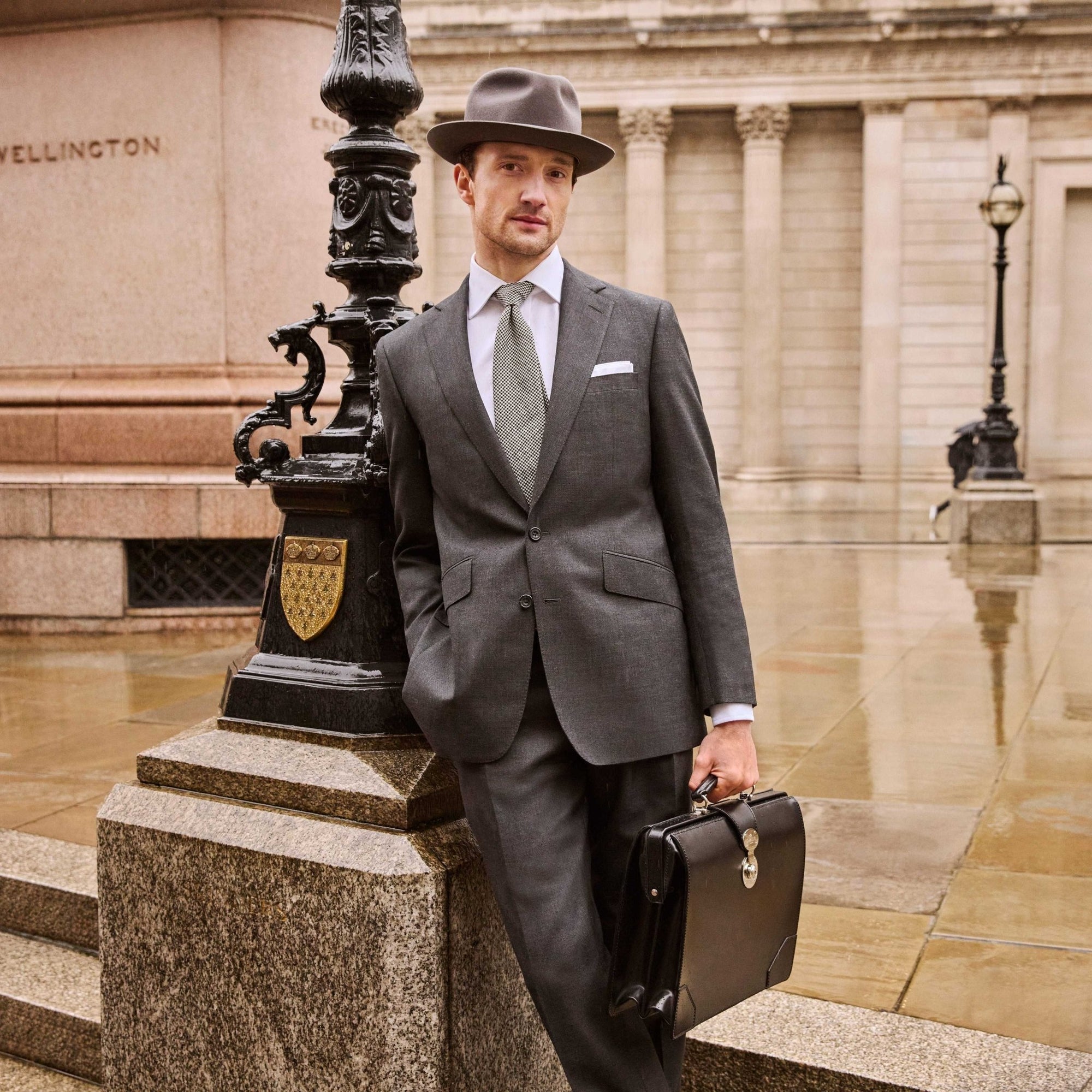 スモール ホワイトホール - ハバナ - スウェイン グループ Ltd