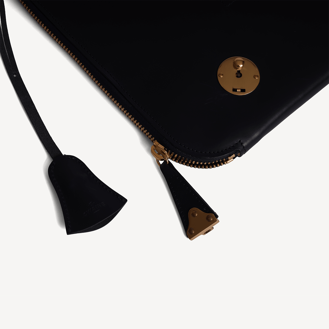 索尔兹伯里 Folio - 黑色 - Swaine Group Ltd