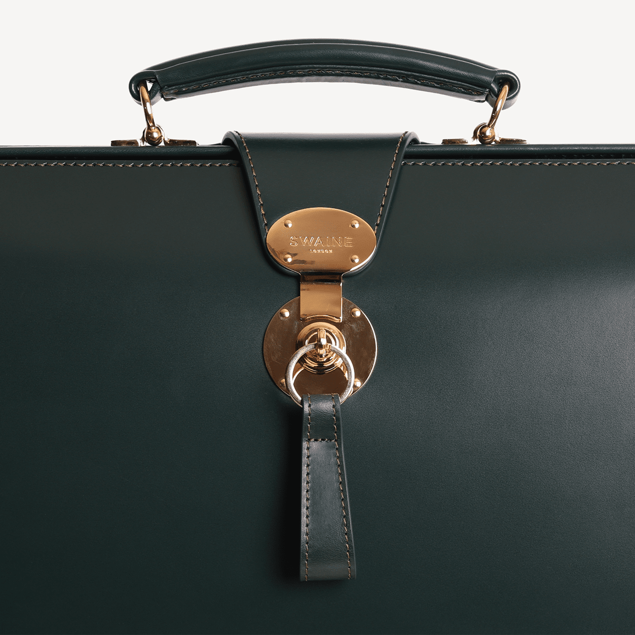 スモールホワイトホール - ジャガーグリーン - スウェイングループ株式会社