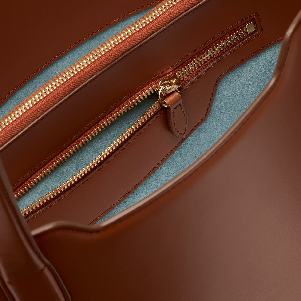 スウェイン・トート - コニャック - スウェイン・グループ株式会社