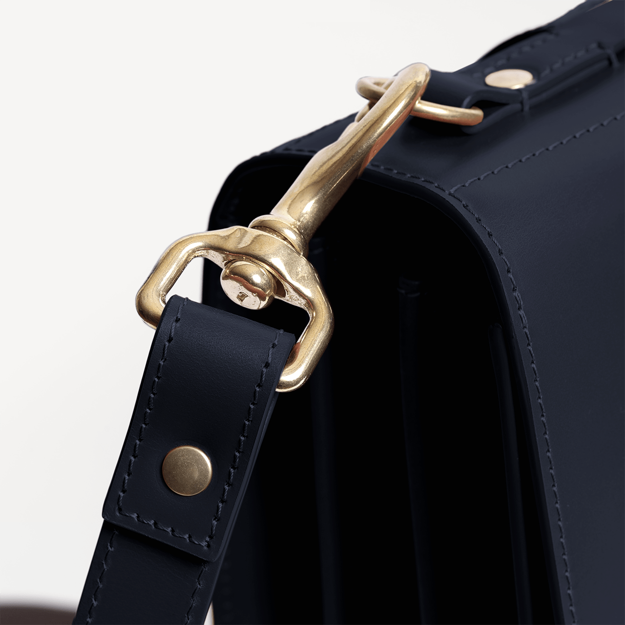 ウェストミンスター3 - ネイビー - スウェイングループ株式会社