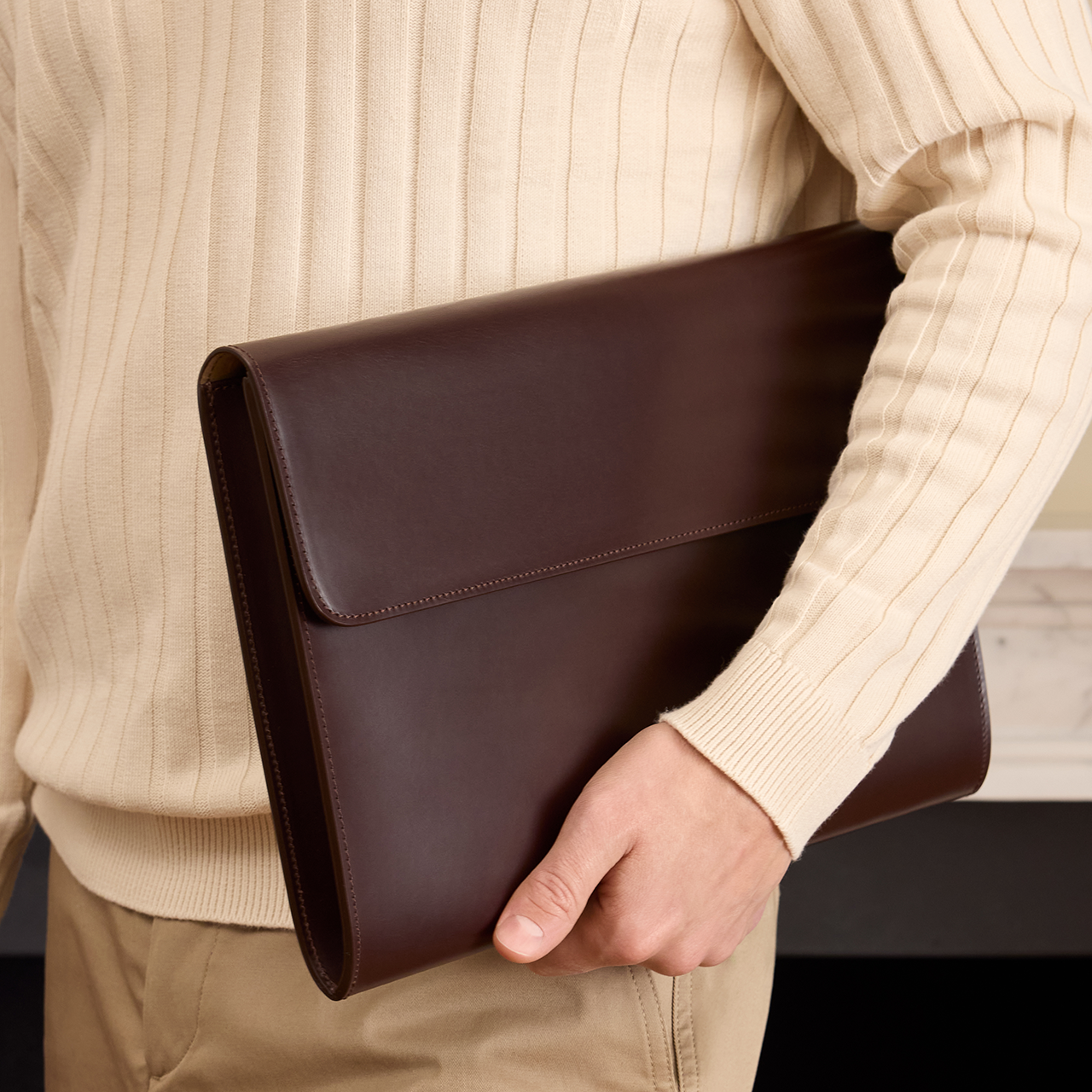 Eton Document Holder - Havana with Beige suede lining