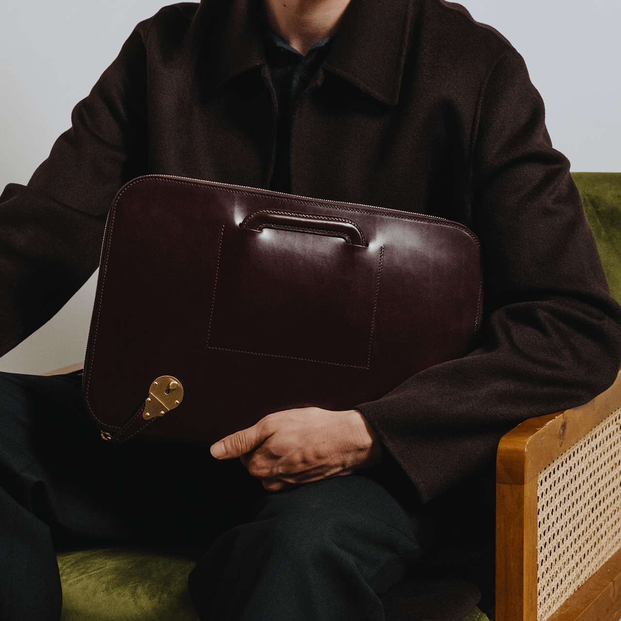 Salisbury Folio - Navy - Swaine Group Ltd