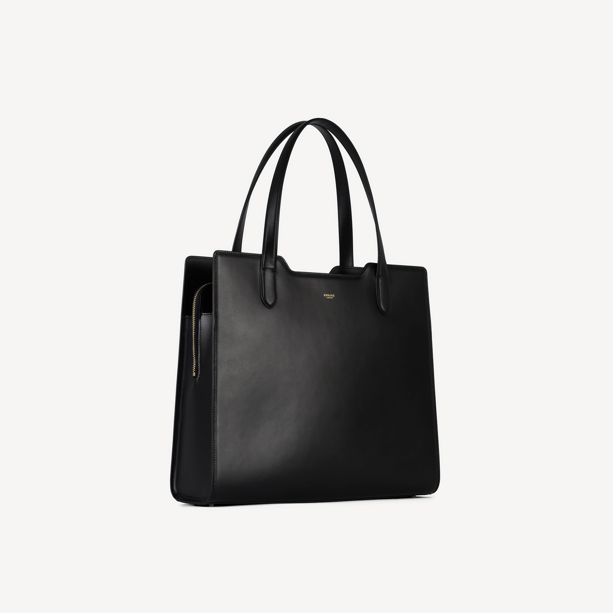 leather handbag structured design